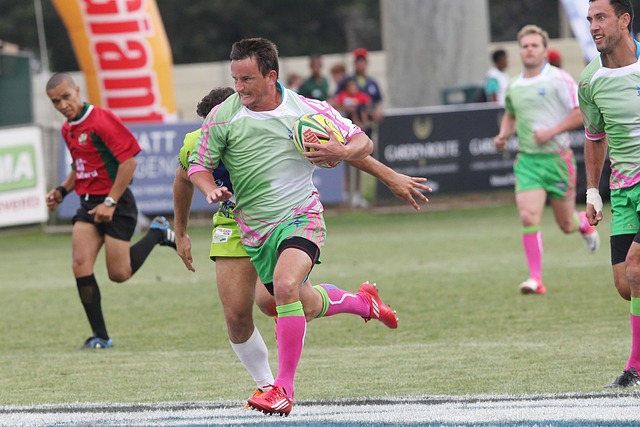 她通过个人 她通过个人